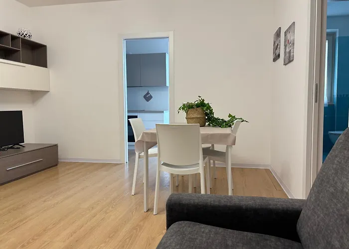 Residenze Planet - Trilocale 2piano - Premium * Джулианова