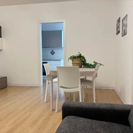 Residenze Planet - Trilocale 2piano - Premium * Giulianova